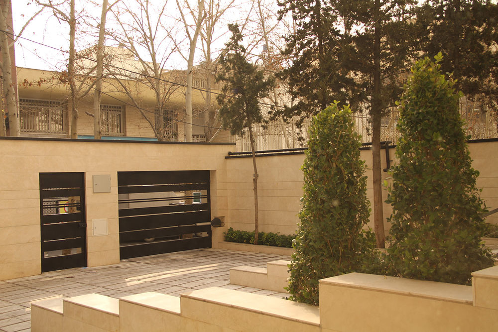 伊朗 Tehran 现代办公建筑杰作