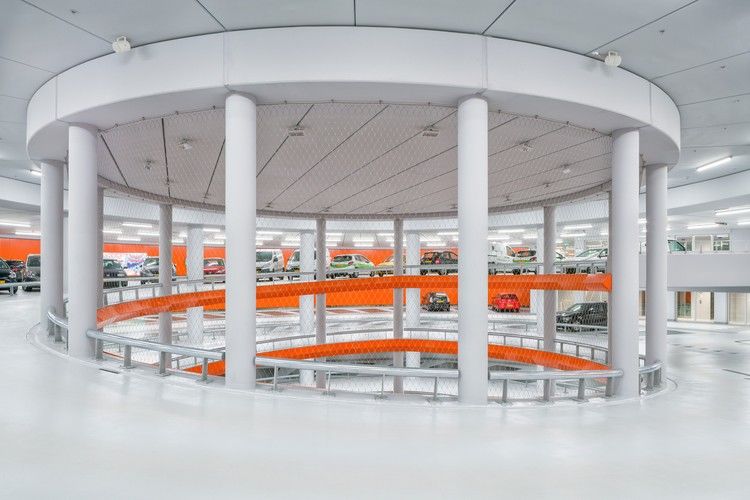 荷兰莱顿市 Lammermarkt 地下停车场 | 功能与美感的完美结合