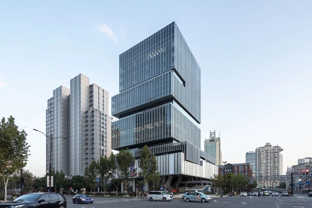 上海盈凯文化广场 UCCA Edge 艺术中心——立体悬浮的艺术花园