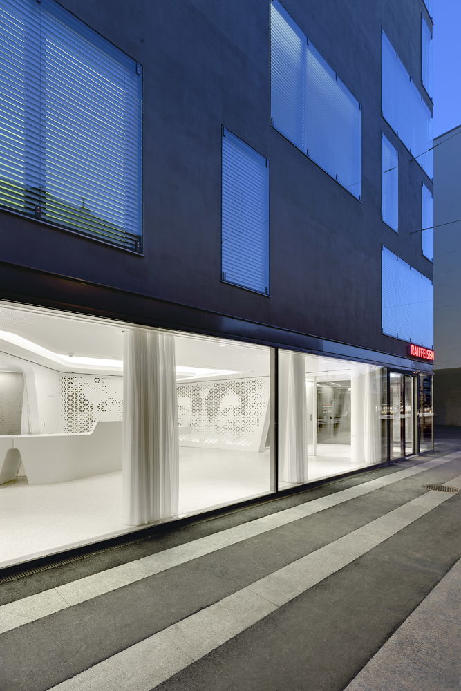 DGJ Architects + NAU Architecture丨银行丨RaiffeisenBankZurich
