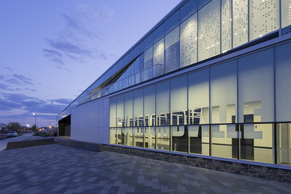 CCM2 Architectes 打造现代展厅设计，展现加拿大 Drummondville 的前卫魅力
