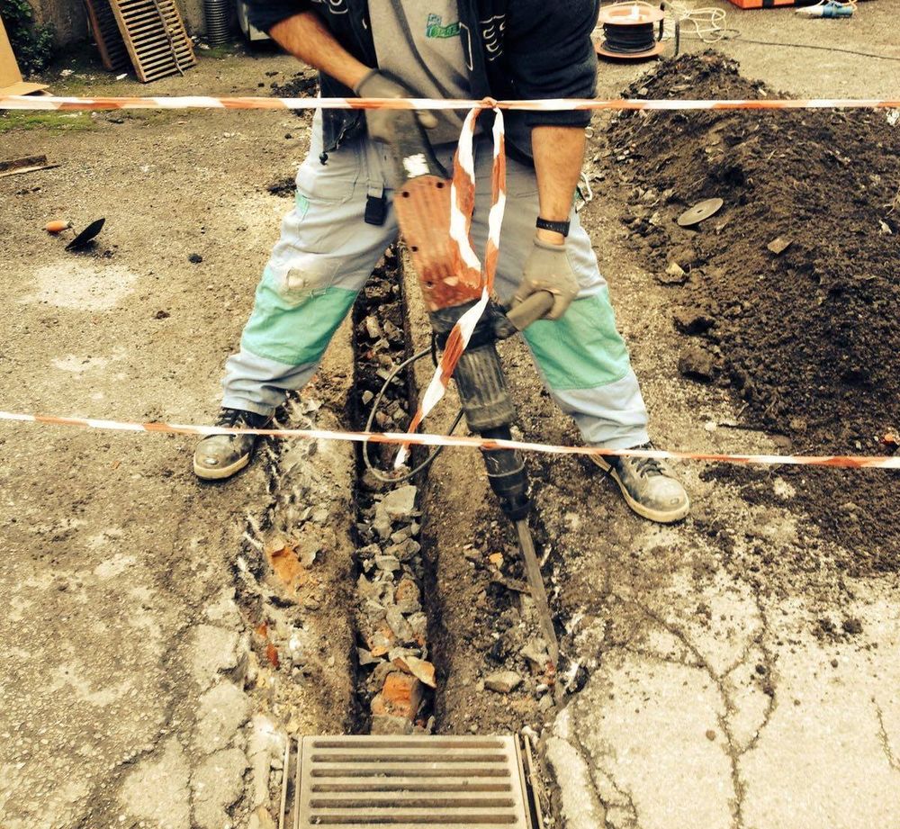 2016 年完成的多家庭住宅结构加固与更新项目