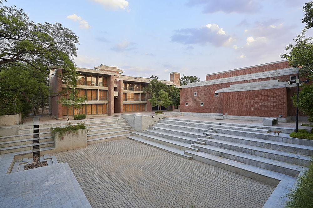 CEPT大学扩建，印度 / CCBA Designs