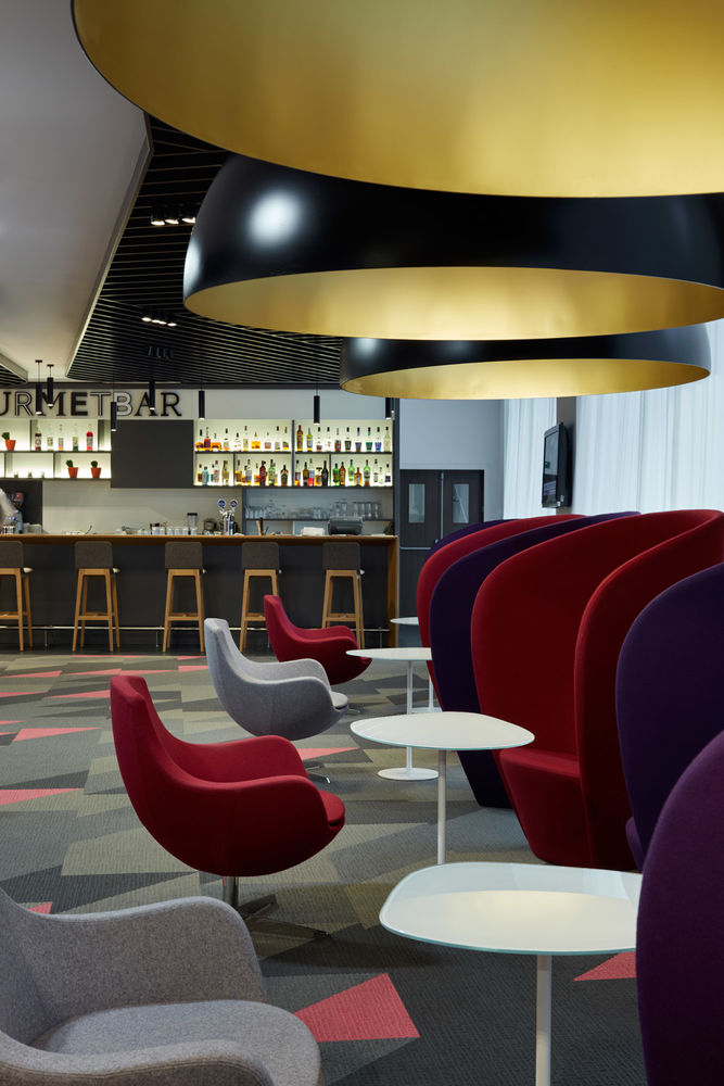 2017 年完成的 Novotel 圣彼得堡中心酒店设计