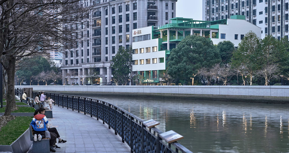 南京东路街道社区综合生活服务中心改造 / 同济原作设计工作室