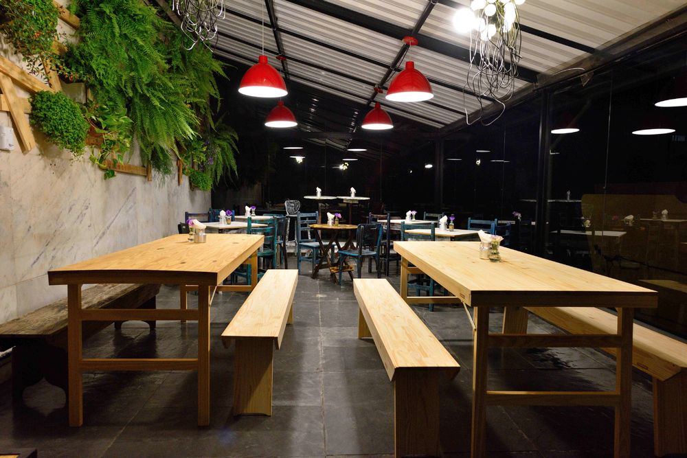 2015 年完成的 Das duas - Restô餐厅设计