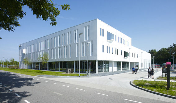 荷兰 Enexis Venlo 绿色办公建筑