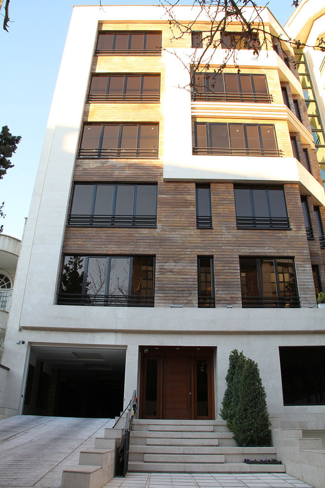 伊朗 Tehran 现代办公建筑杰作
