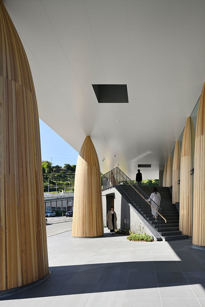 山安公路商店，日本 / MORIYA AND PARTNERS