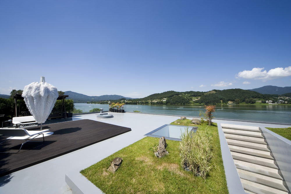 韩国 Floating House 别墅设计——河景与空间的完美融合