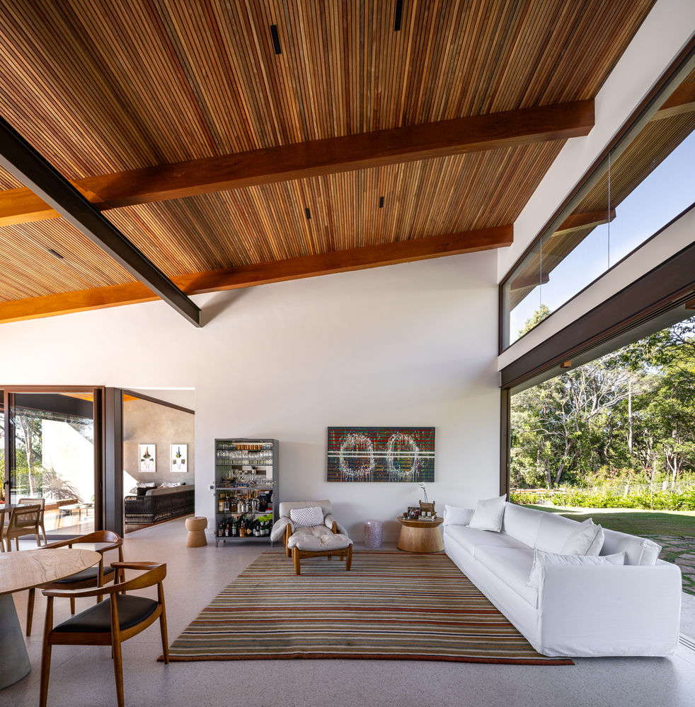 Rocco Arquitetos 打造宽敞明亮的 FA House