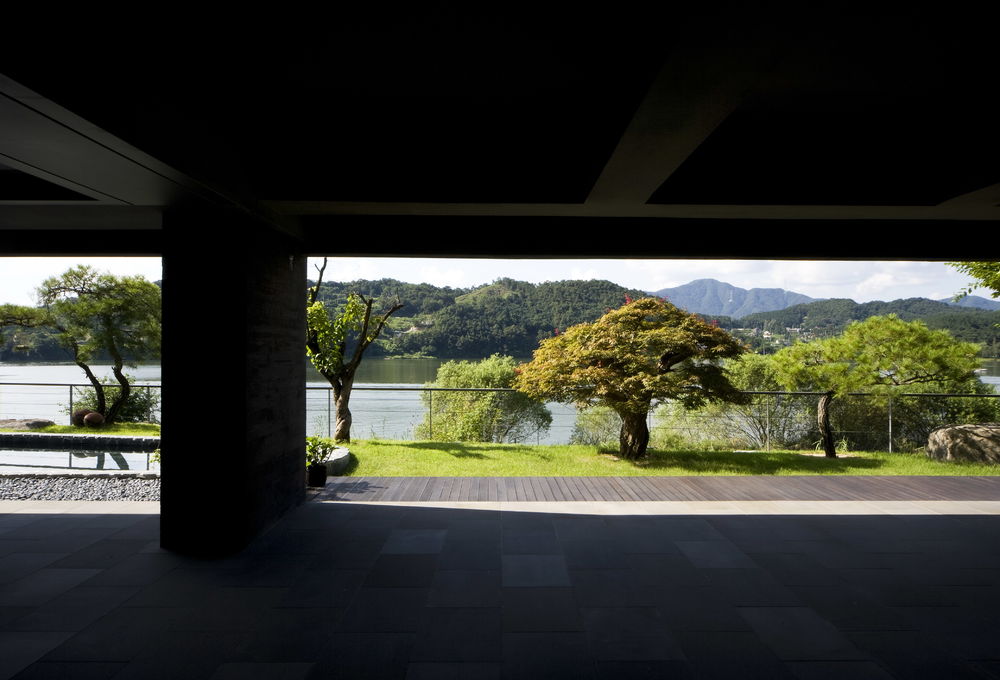 韩国 Floating House 别墅设计——河景与空间的完美融合