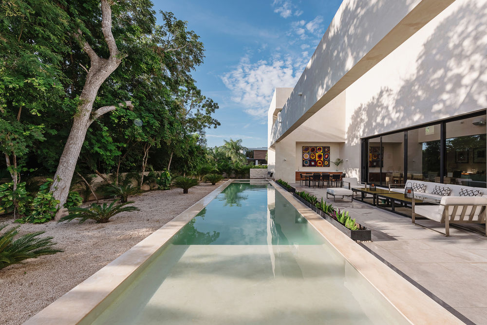 墨西哥 Yucatán 别墅 Kutz House——室内外和谐共生，打造实用低维护度假之家