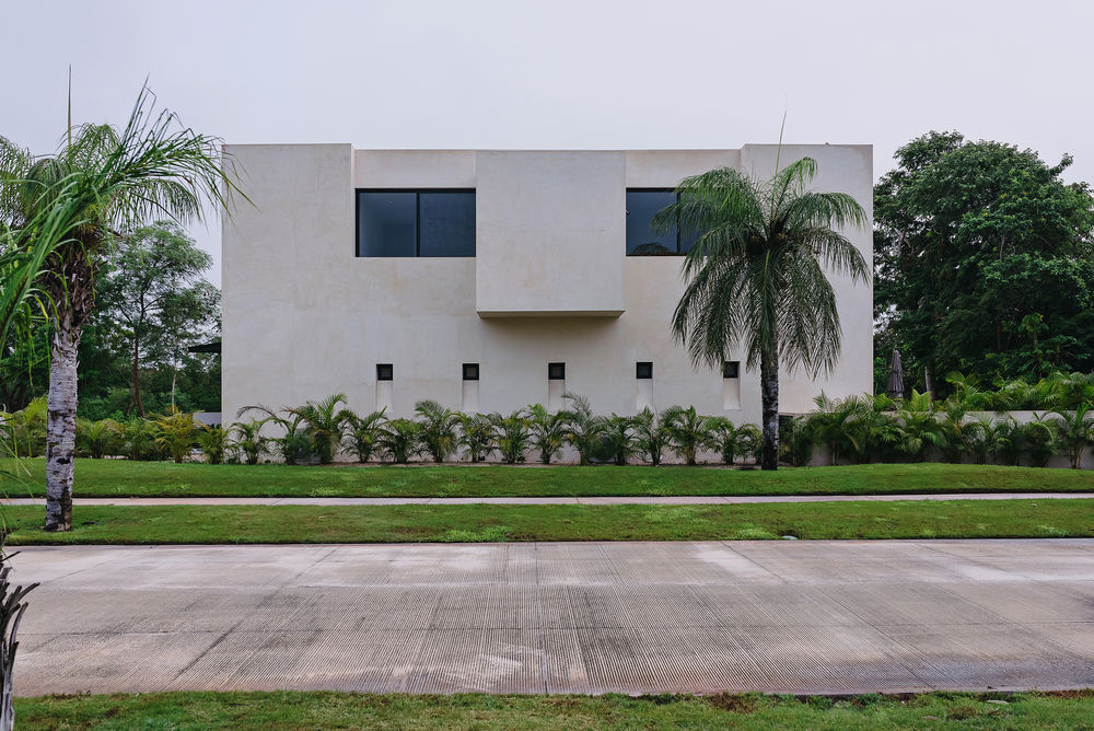 墨西哥 Yucatán 别墅 Kutz House——室内外和谐共生，打造实用低维护度假之家