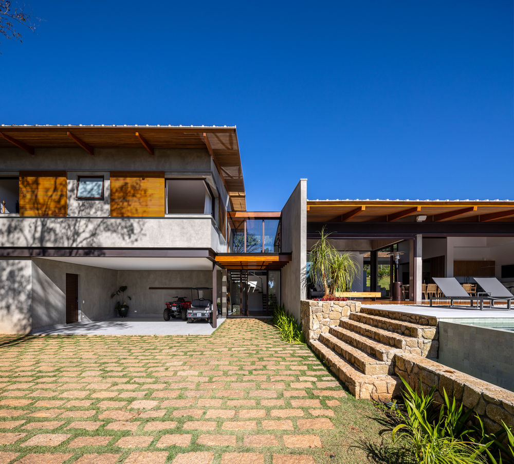 Rocco Arquitetos 打造宽敞明亮的 FA House