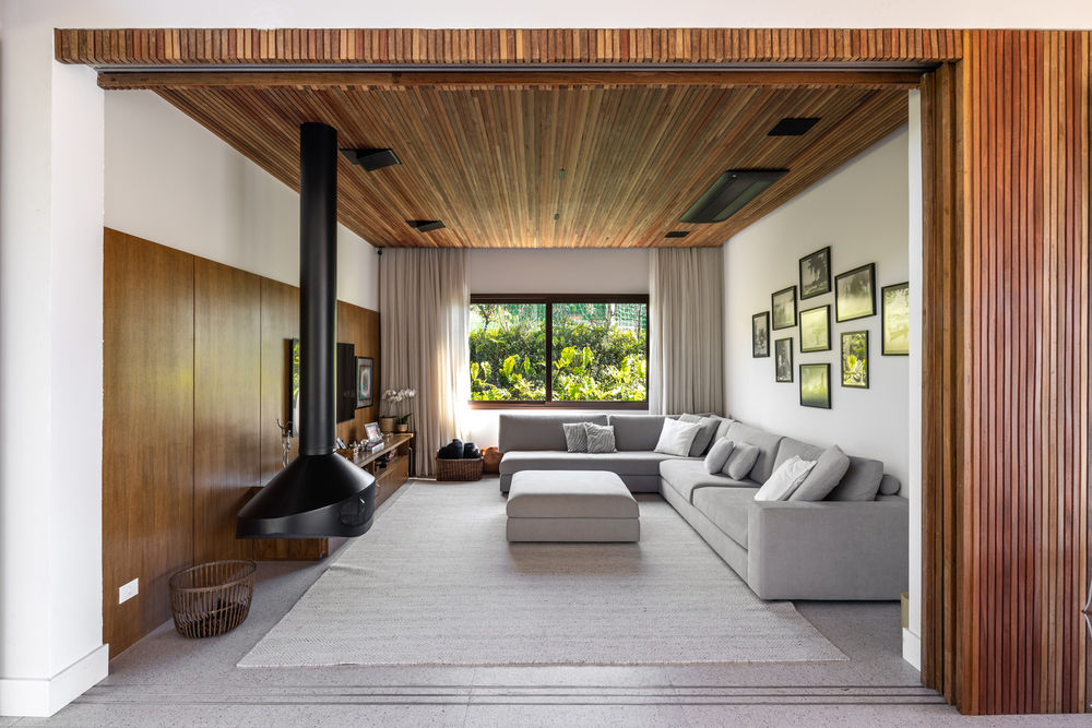 Rocco Arquitetos 打造宽敞明亮的 FA House