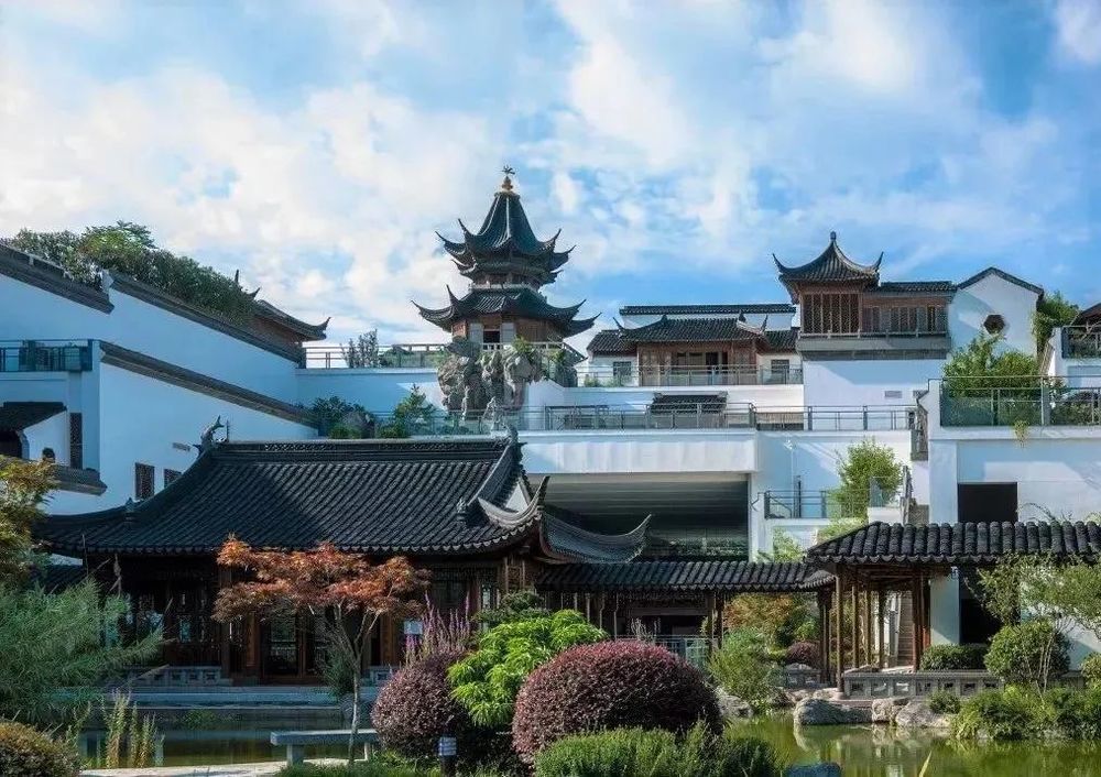 南京新晶丽酒店 | 艺术与奢华的沉浸式体验