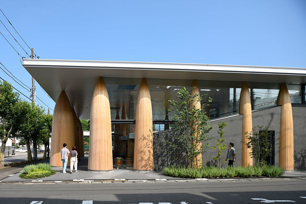 山安公路商店，日本 / MORIYA AND PARTNERS