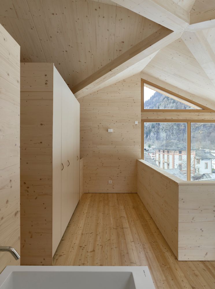 瑞士 Calanca 山谷的 SWISSHOUSE XXXV 别墅