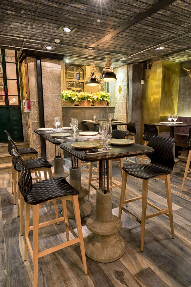 葡萄牙 Coffee Grill 餐厅 | 古典与现代的完美交融