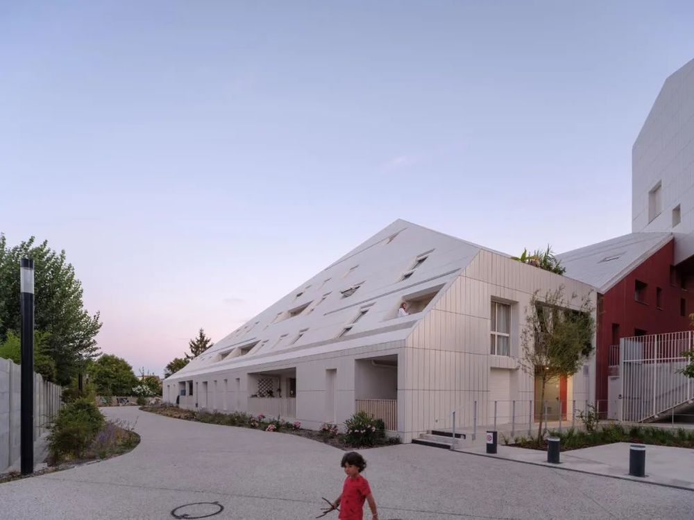法国波尔多 Ilot Queyries 庭院住宅 | MVRDV 打造绿色宜居城市空间