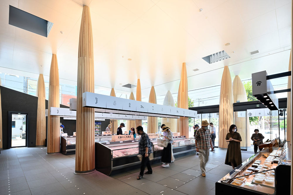 山安公路商店，日本 / MORIYA AND PARTNERS
