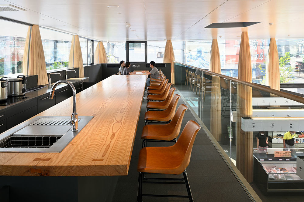 山安公路商店，日本 / MORIYA AND PARTNERS