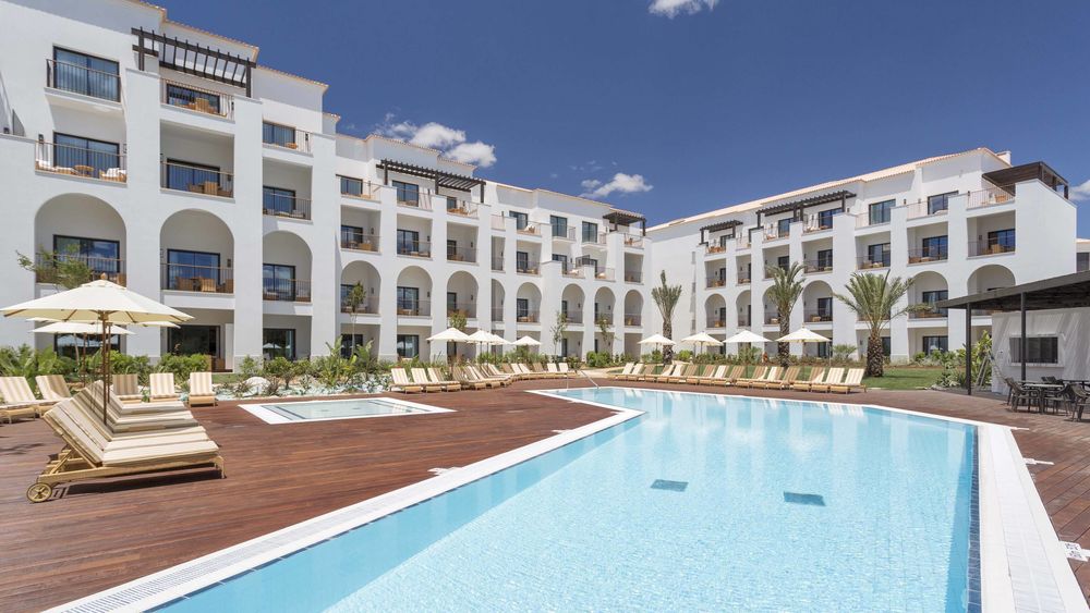 Pine Cliffs Ocean Hotel - 精品酒店的海景设计