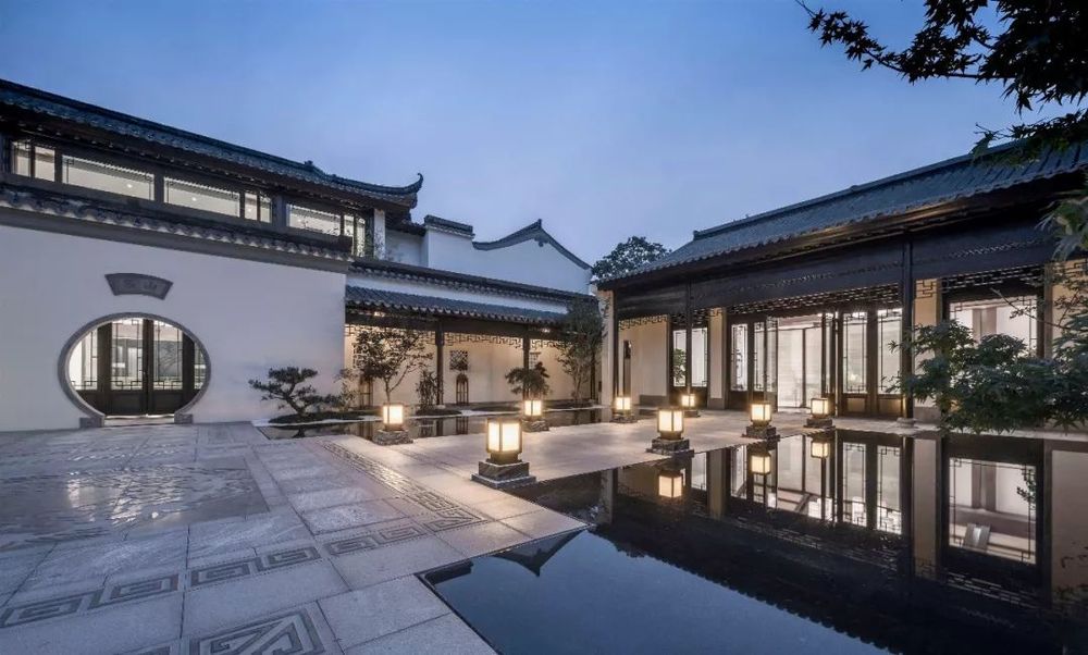 南京新晶丽酒店 | 艺术与奢华的沉浸式体验