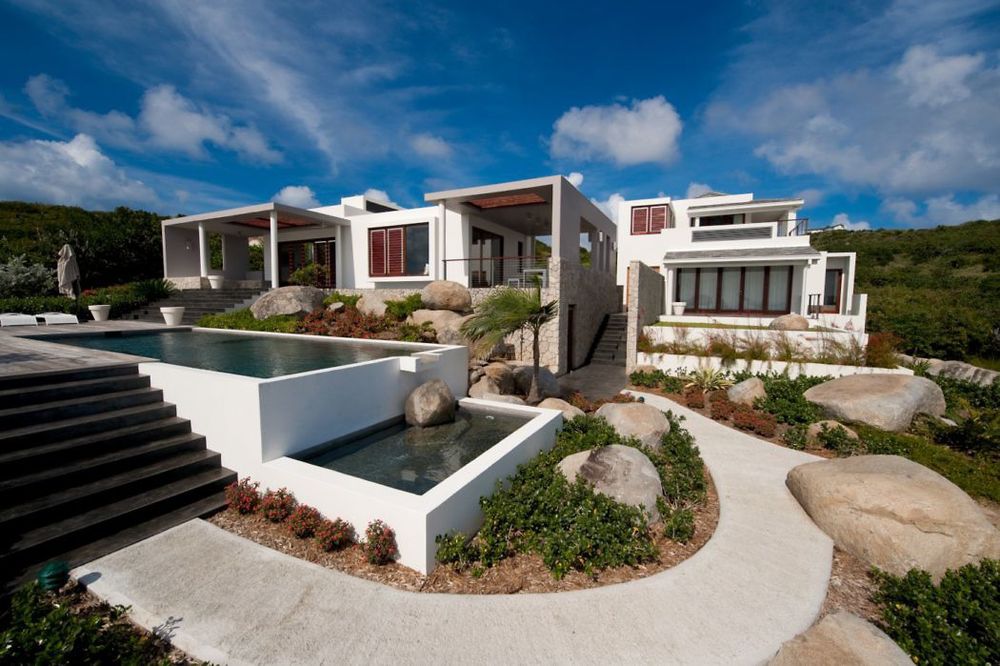 Virgin Gorda 岛上的海景别墅 | OBMI 建筑事务所的简约优雅设计