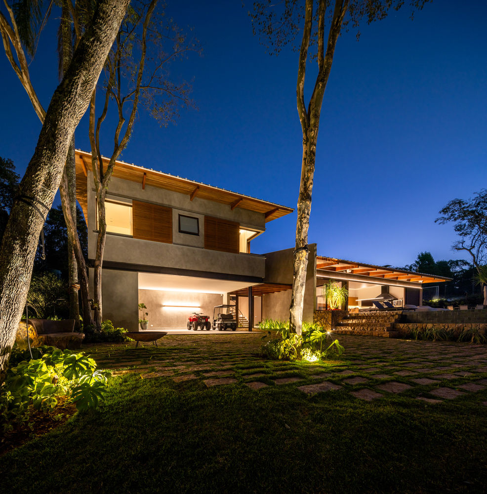 Rocco Arquitetos 打造宽敞明亮的 FA House