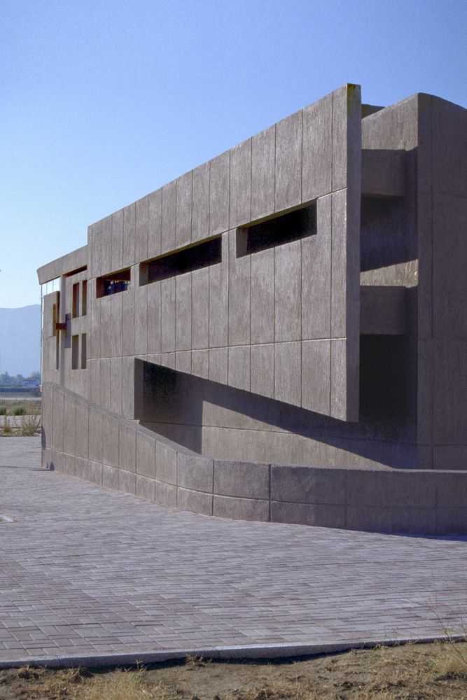 拉米娅技术教育机构图书馆 VTria Architects 设计
