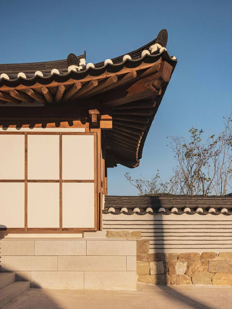 韩国 NOMAL 室内设计工作室打造均衡之美