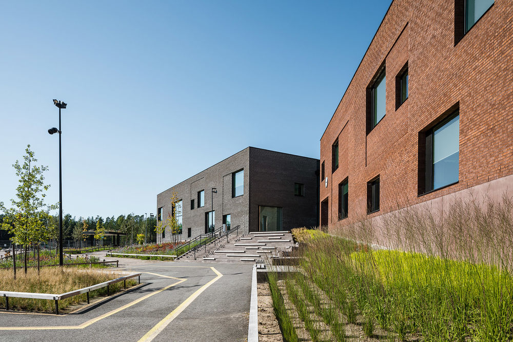 芬兰 Sipoonlahti 学校扩建 | 学习村式的自主学习环境