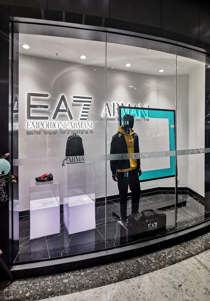 阿玛尼佛山店 | 黑灰白演绎简约奢华
