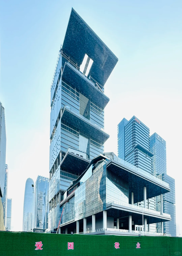 让·努维尔“腾讯广州总部大厦”即将建成，酷似火箭发射台
