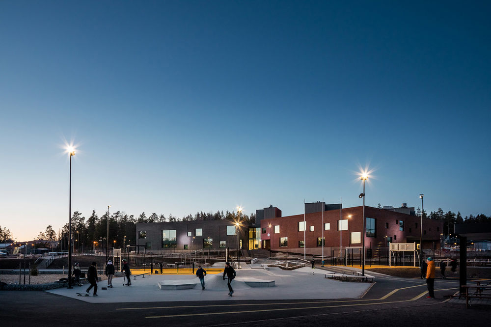 芬兰 Sipoonlahti 学校扩建 | 学习村式的自主学习环境