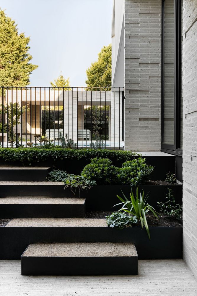 Perry House | 内向型别墅设计，与自然和谐共处