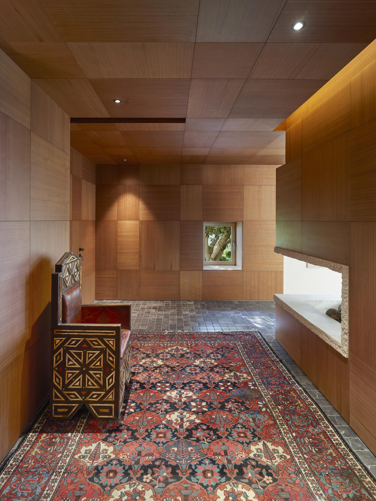 依地势而建的约旦 H Saket House