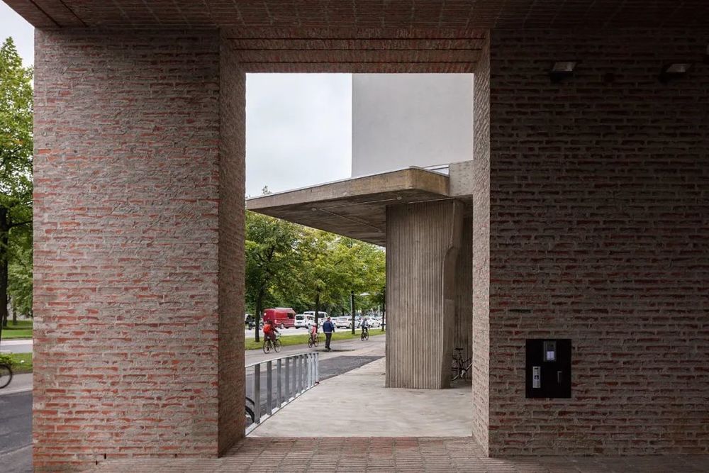 芬兰 JKMM Architects | 工业风与现代设计的完美融合
