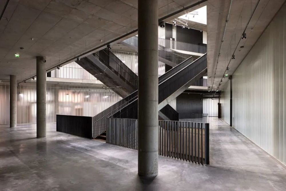 芬兰 JKMM Architects | 工业风与现代设计的完美融合