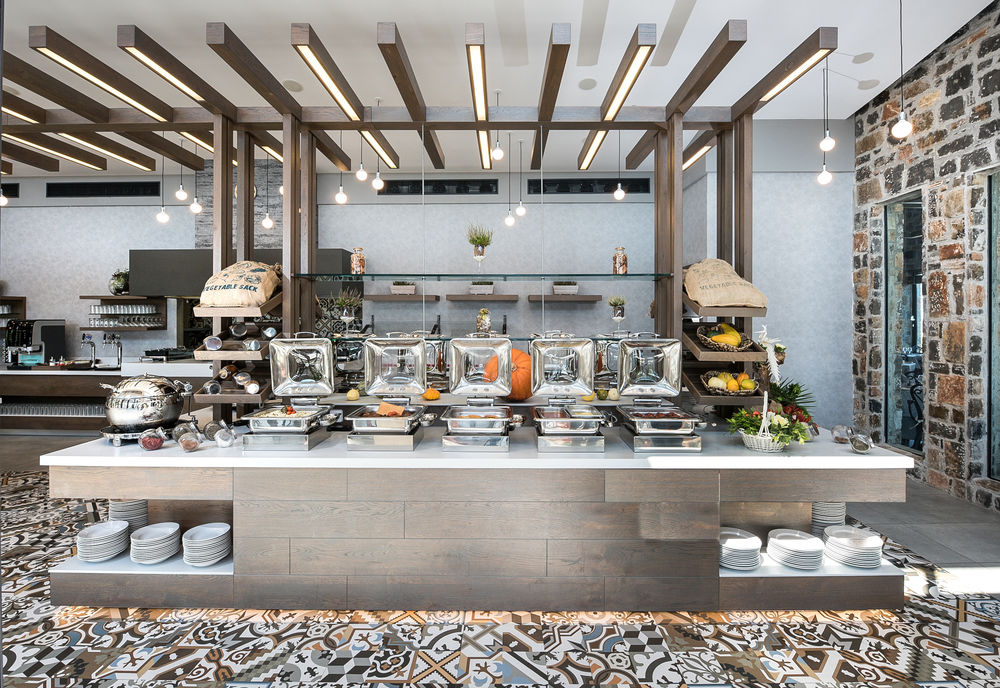 Nana Beach Hotel - Snack Bar 室内设计案例解析