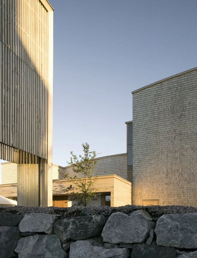 芬兰 JKMM Architects | 工业风与现代设计的完美融合