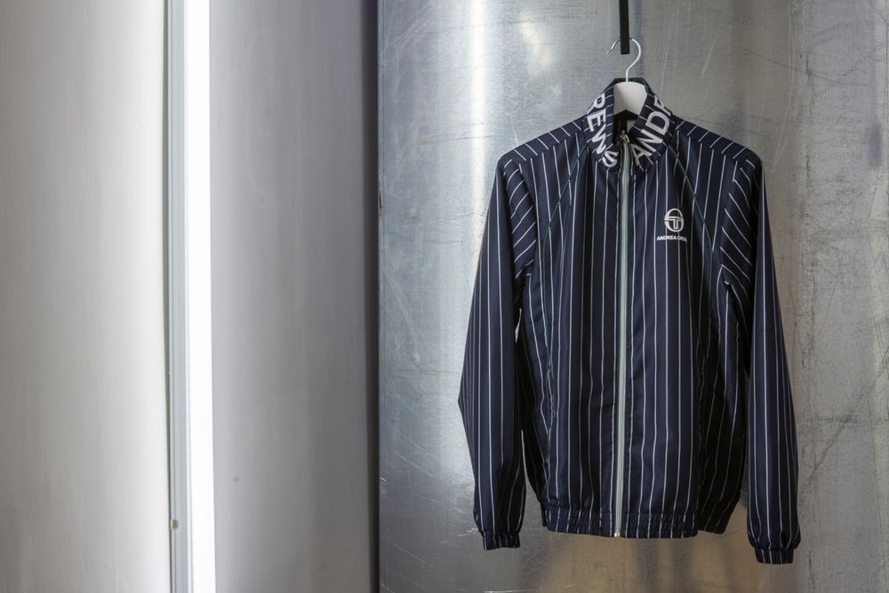 2018 年完成的 Reckon Store 室内设计案例