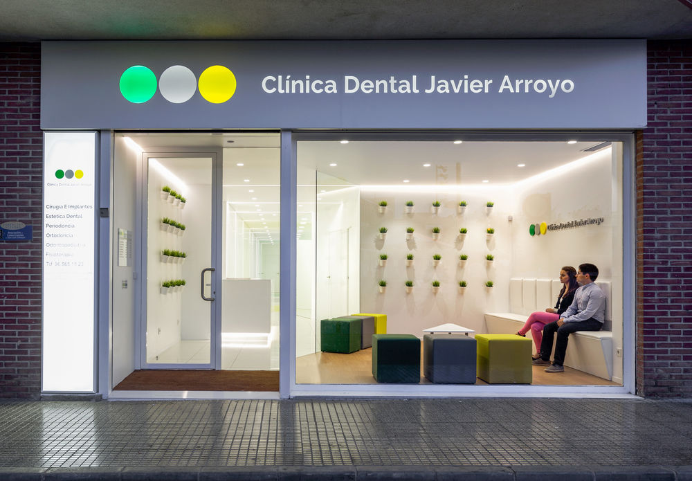 Pablo Muñoz Payá Arquitectos 打造西班牙牙科诊所 | 舒适宽敞的就医环境