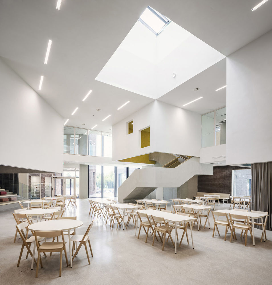 芬兰 Sipoonlahti 学校扩建 | 学习村式的自主学习环境