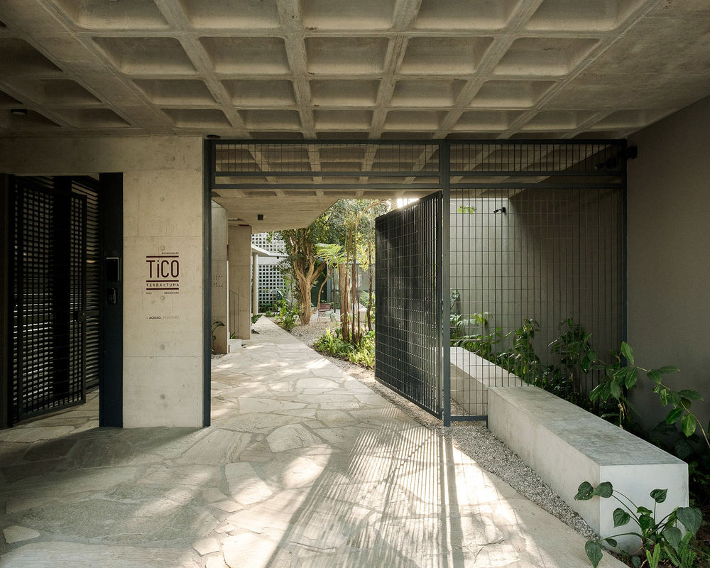 Tico Indiana住宅，巴西 / Terra e Tuma Arquitetos