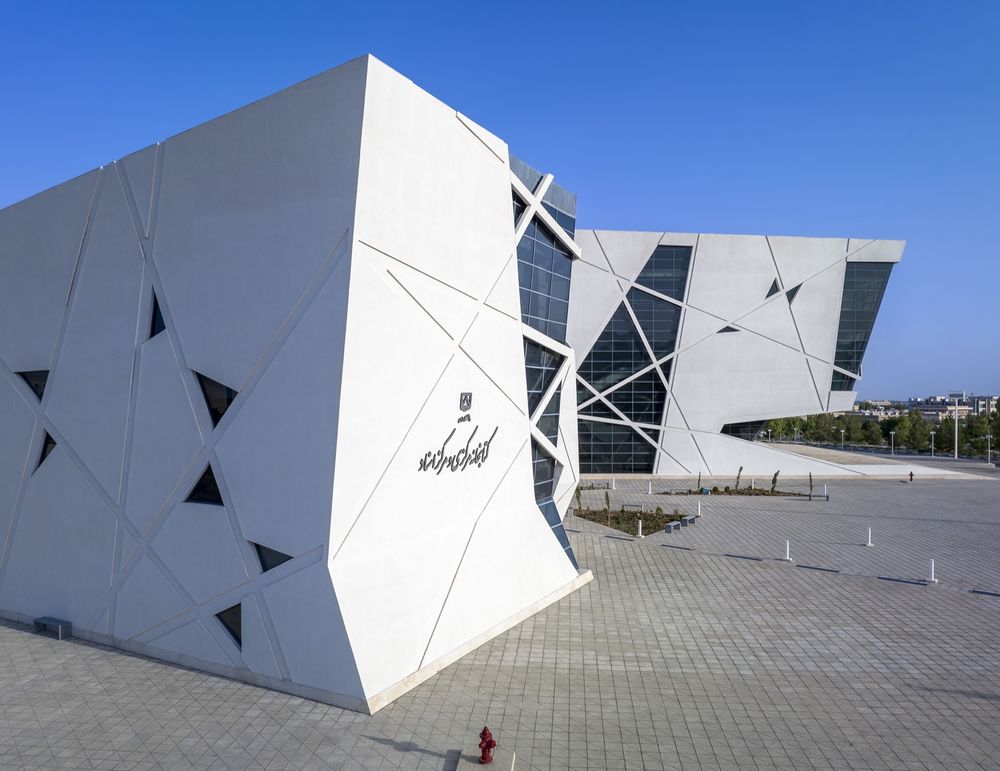 伊朗塞姆南大学礼堂图书馆 | 传统与现代的完美融合
