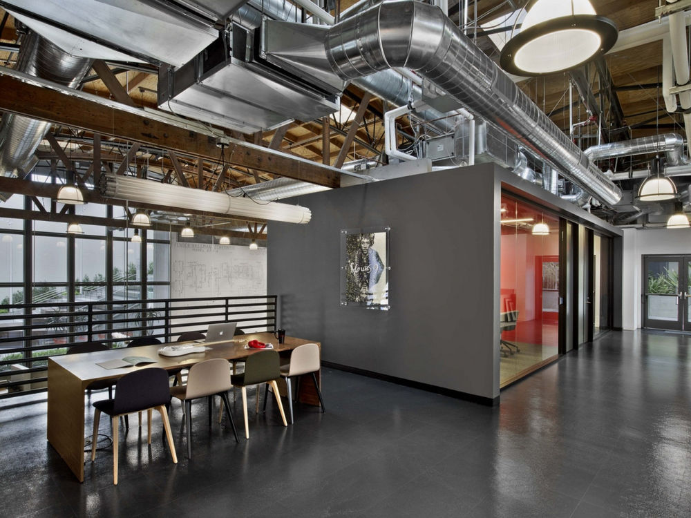 Fender Offices – Los Angeles
