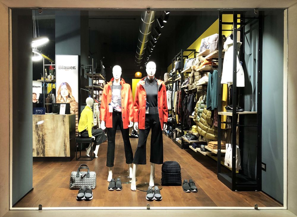 勇敢创新的 Scandiffio Dresswear 商店设计